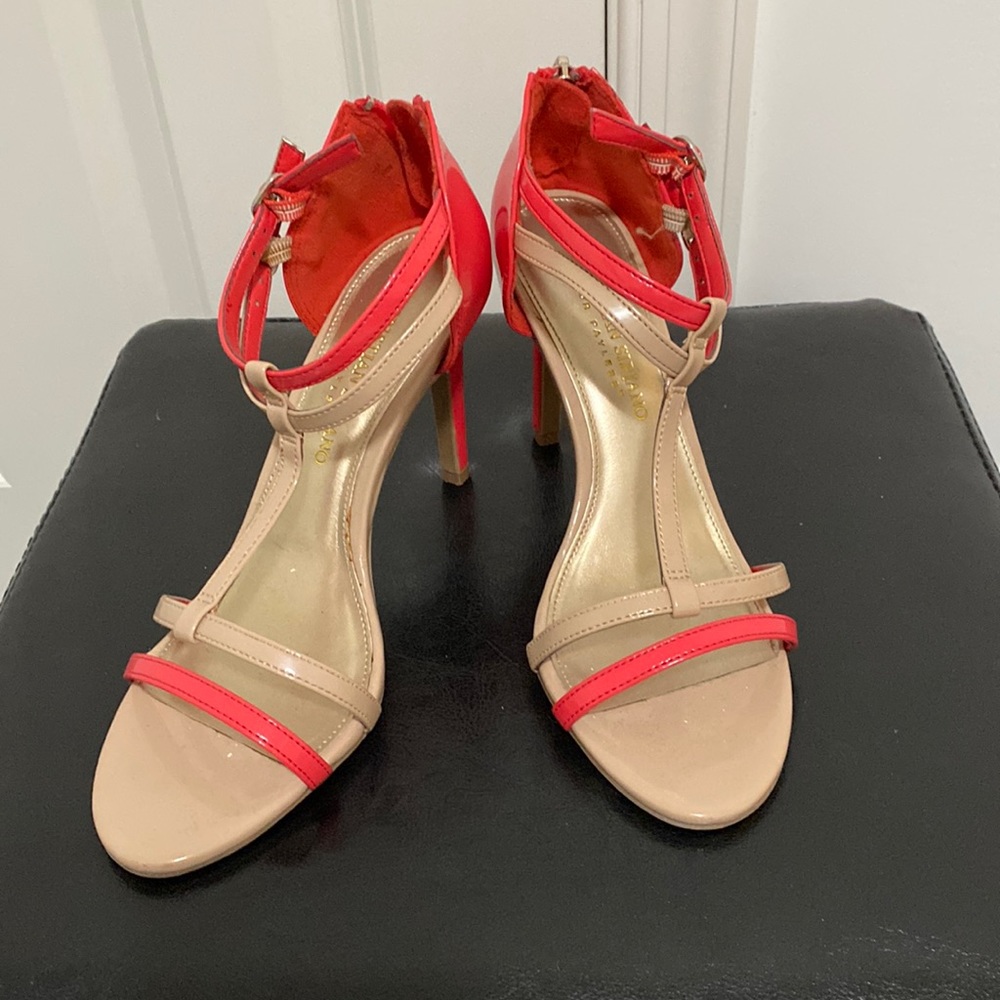 Vintage Style Red Patent T-Strap Stiletto Heels - Sexy Office/Pinup - Size 6.5